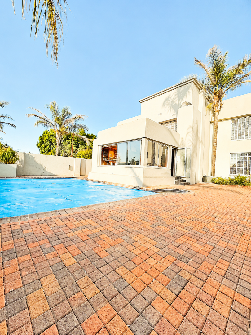 5 Bedroom Property for Sale in Klerksdorp Rural North West